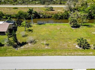 3163 De Soto Dr, Punta Gorda, FL 33983