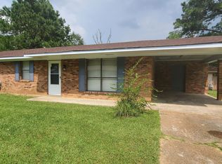 205 West St, Roxie, MS 39661