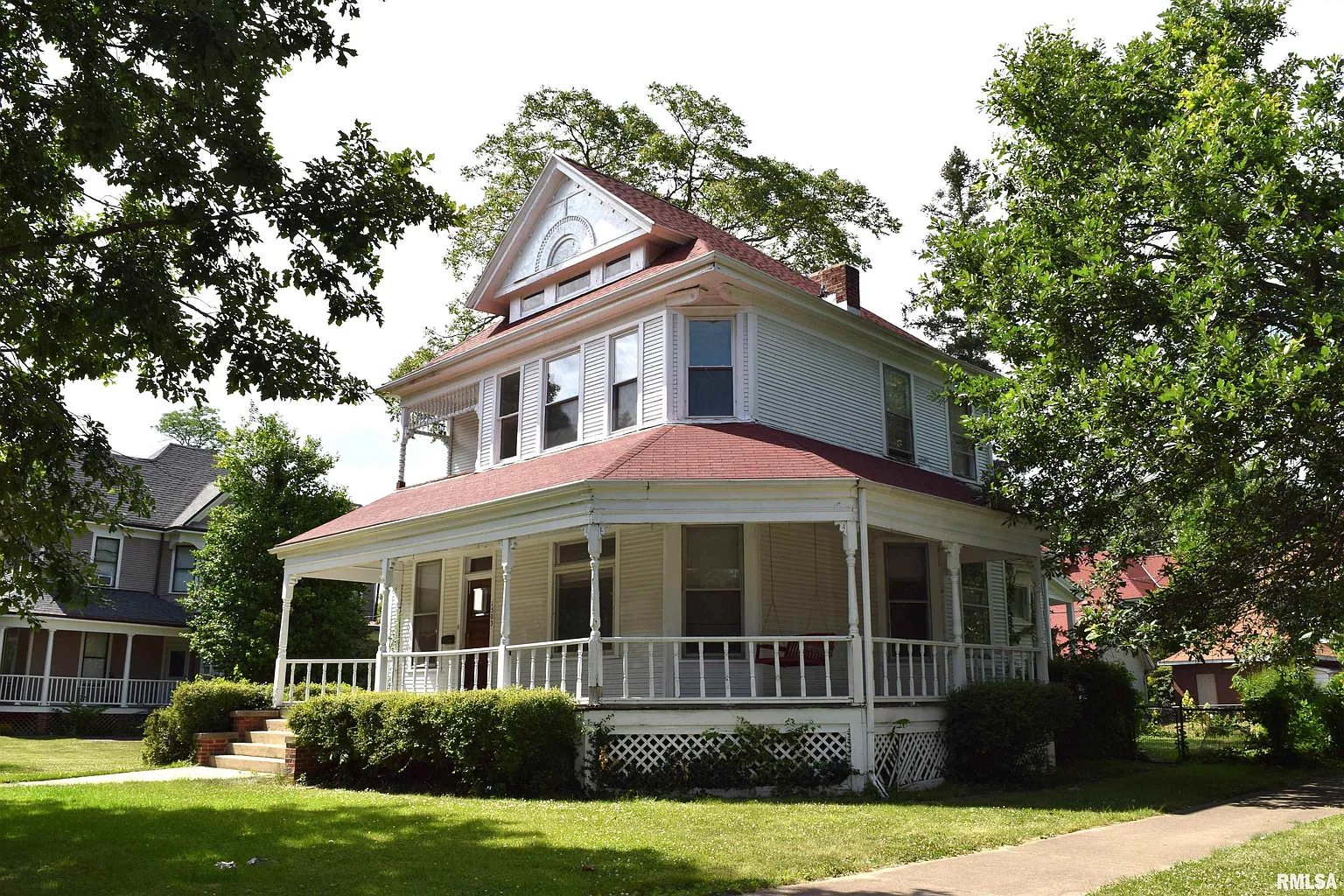 1503 W Callender Ave photo 1