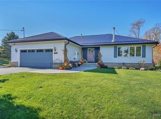 6786 Scherff Rd, Orchard park, NY 14127