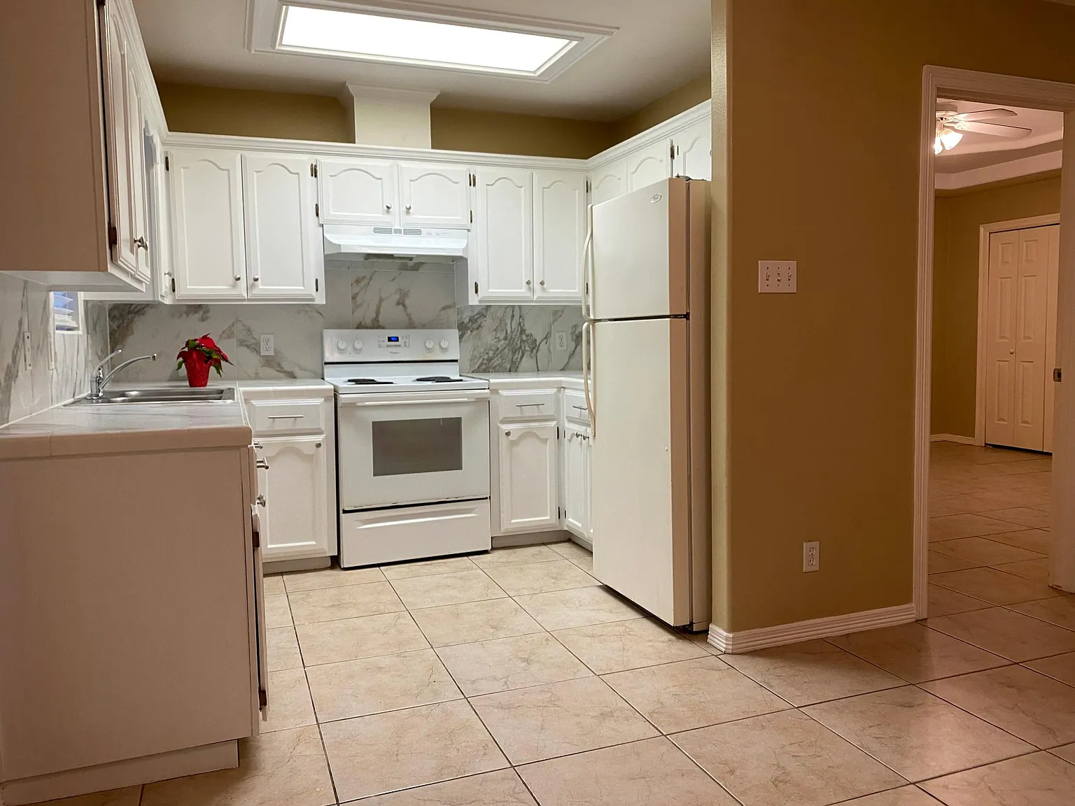 1822 Tierra Dulce Drive — Photo 2