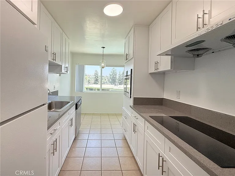 1301 S Atlantic Blvd #B424 — Photo 14