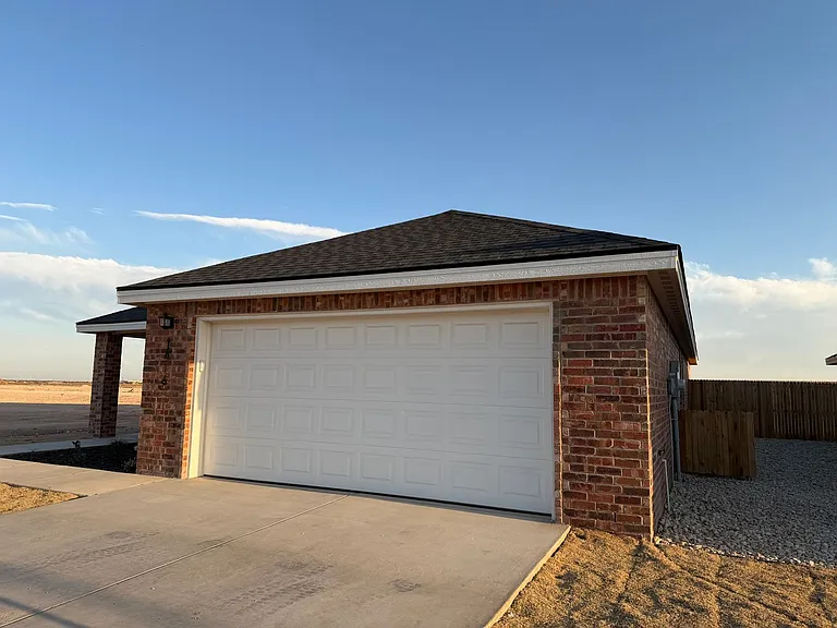 1416 Bajada St — Photo 50