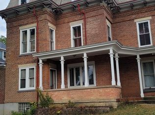 117 Tennyson Ct, Elgin, IL 60120