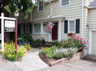 743 SW Chestnut St, Portland, OR 97219