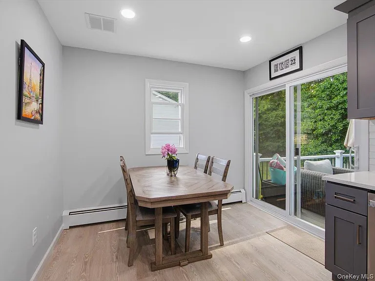 784 Brookridge Dr — Photo 10