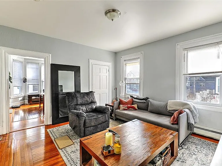 390 Hope St #2 — Photo 8