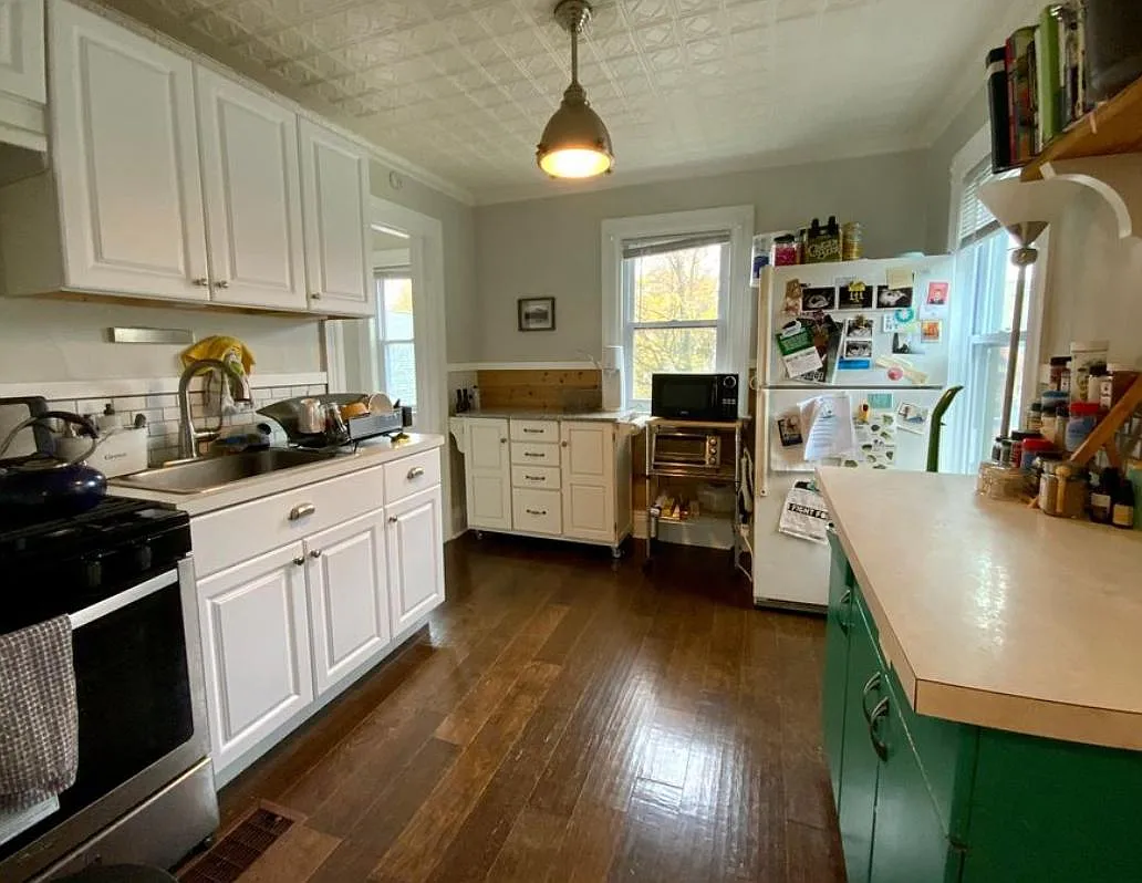 Building Photo - 340 Averill Ave #UPPER