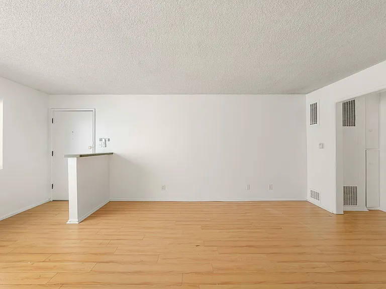 11861 Texas Ave #6 — Photo 11