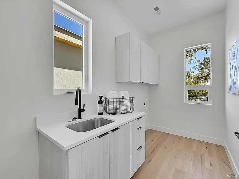 4895 W 29th Ave — Photo 30