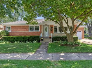 9 S Rammer Ave, Arlington Heights, IL