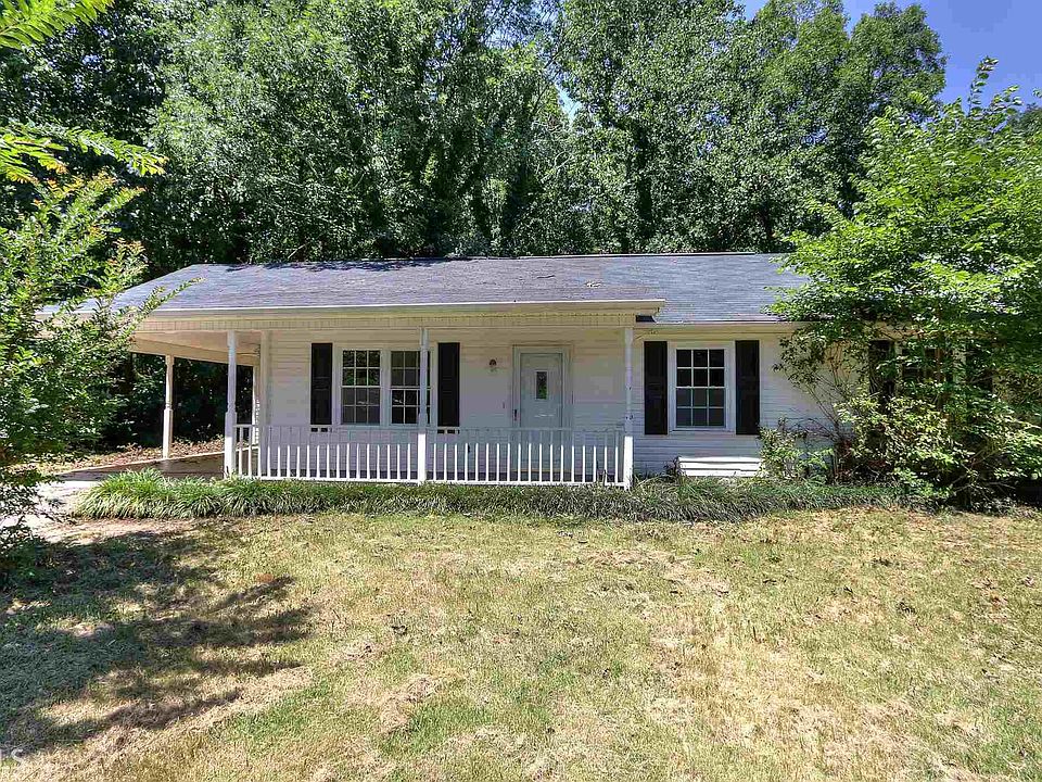2nd image of 157 Bradley Ln
