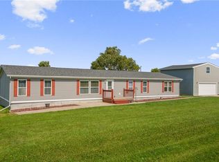 8190 NE 62nd Dr, Altoona, IA 50009