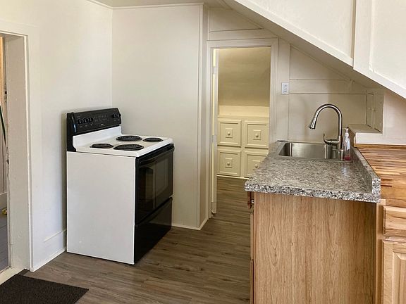5th image of 1211 Center St #4