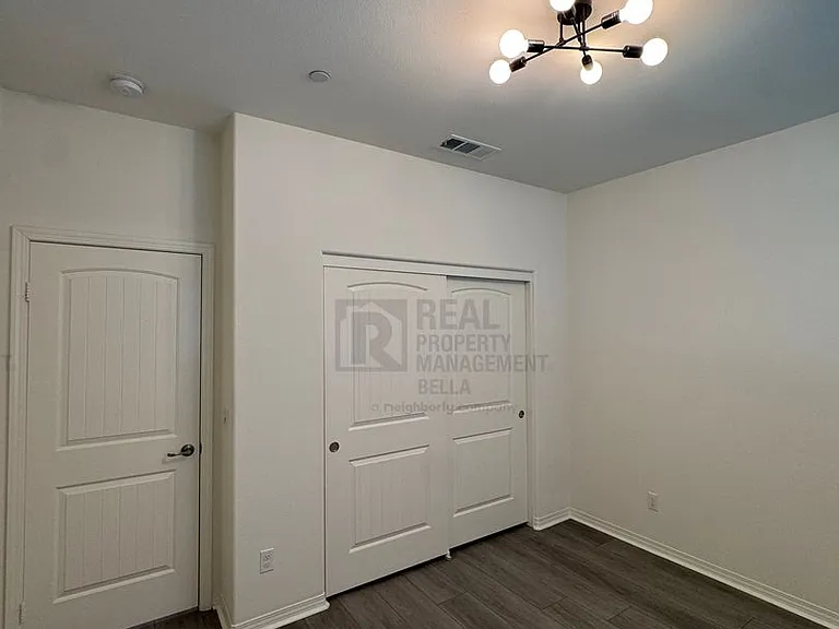 29261 Humboldt Ct — Photo 21