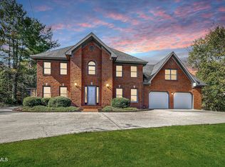 1000 Rotherwood Dr, Kingsport, TN 37660