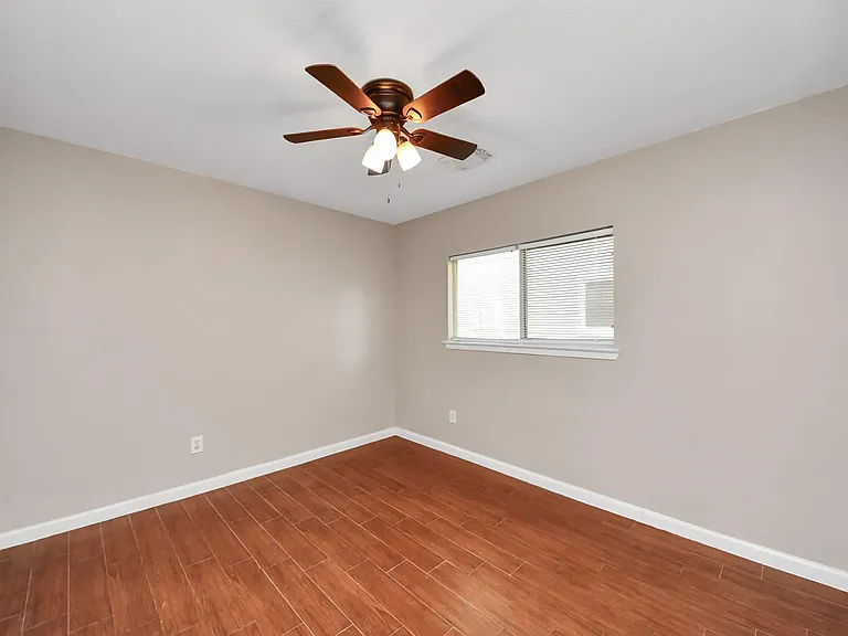 20641 Patriot Park Ln — Photo 28