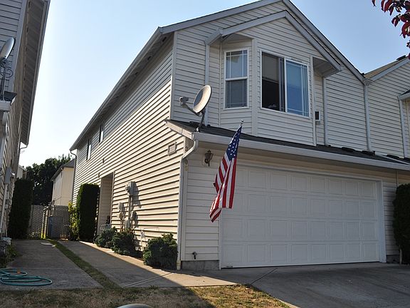 2nd image of 3006 NE 116th Ave