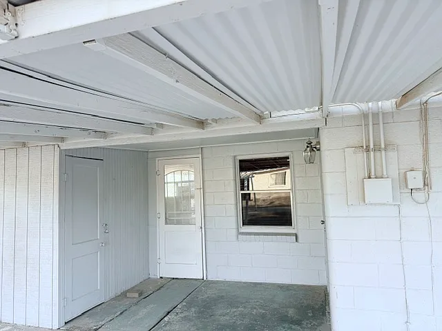 720 W Roosevelt Ave — Photo 37