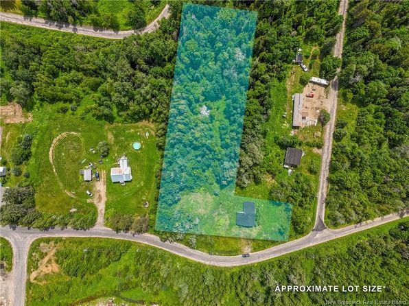 107 A St, Upper Miramichi, NB E6C 1V3