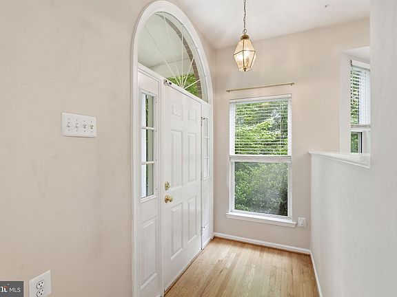 4th image of 13222 Goose Pond Ln