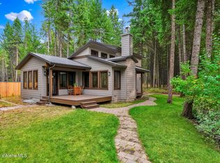 8599 E Apache Trl, Athol, ID 83801