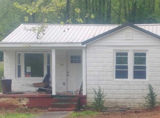 408 Webster Rd, Harriman, TN 37748