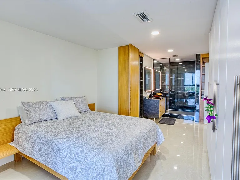 1500 S Ocean Dr #PHE — Photo 16