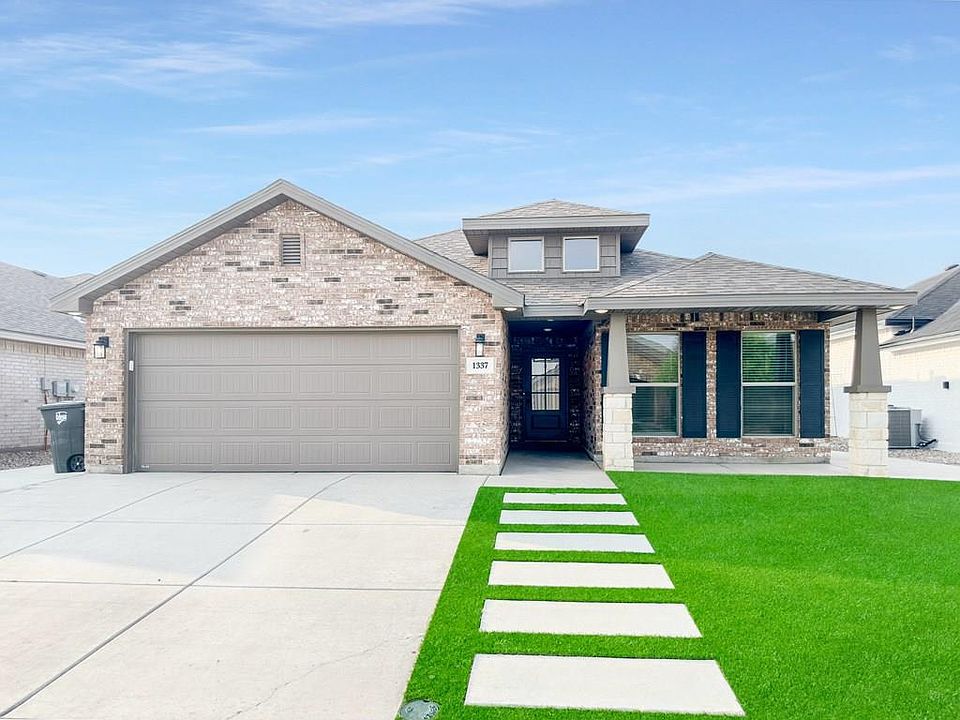 1st image of 1337 Masquerade Blvd
