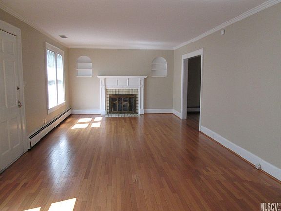 2nd image of 415 Kentwood St SW
