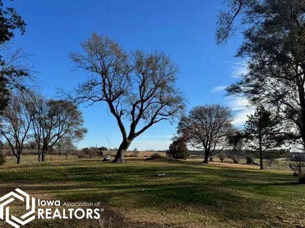 1235 262nd St, New Market, IA 51646