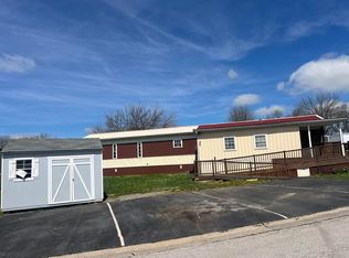 404 Mount Vernon Dr, Winchester, KY 40391