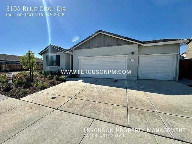3104 Opal Dr