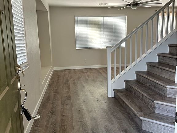 3rd image of 10717 Highland Park Ct