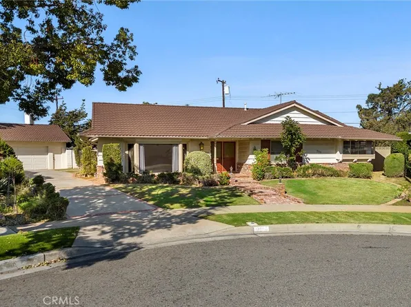 706 S Rosalind Dr, Orange, CA 92869