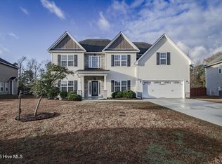 809 Solomon Dr, Jacksonville, NC 28546