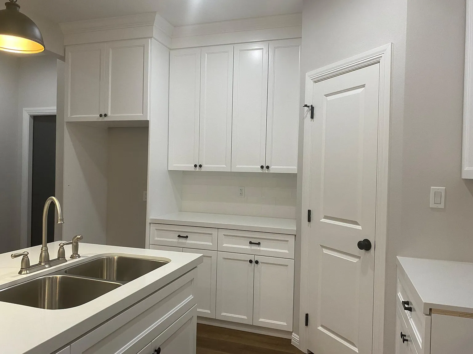 245 W Monroe St — Photo 2
