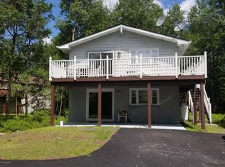 135 Buck Hill Rd, Blakeslee, PA 18610