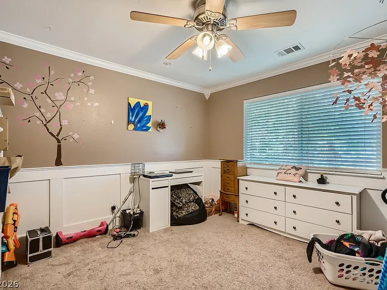5945 N El Capitan Way — Photo 29