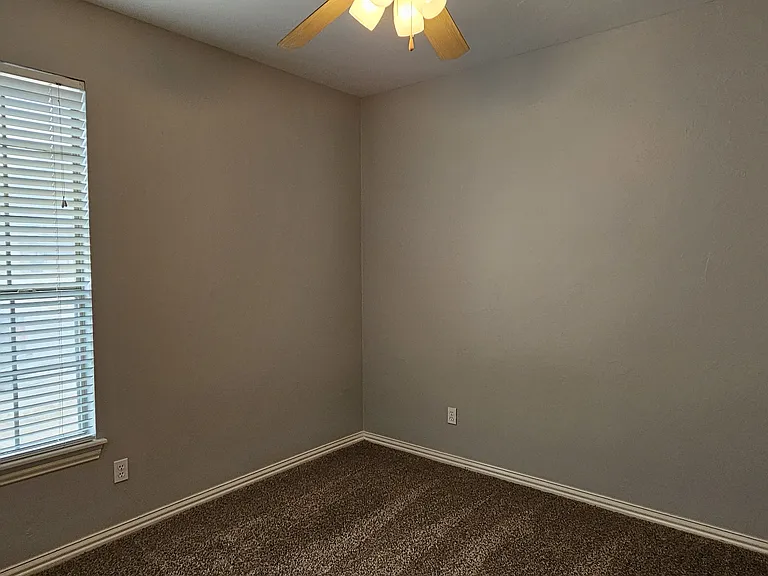 4 S Ridge Pointe Dr — Photo 11