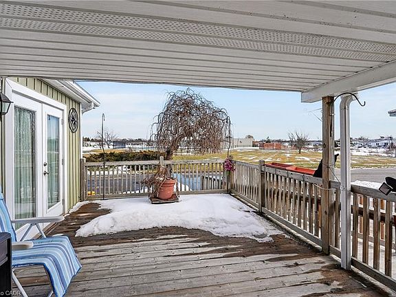 4th image of 3033 Townline Rd #92