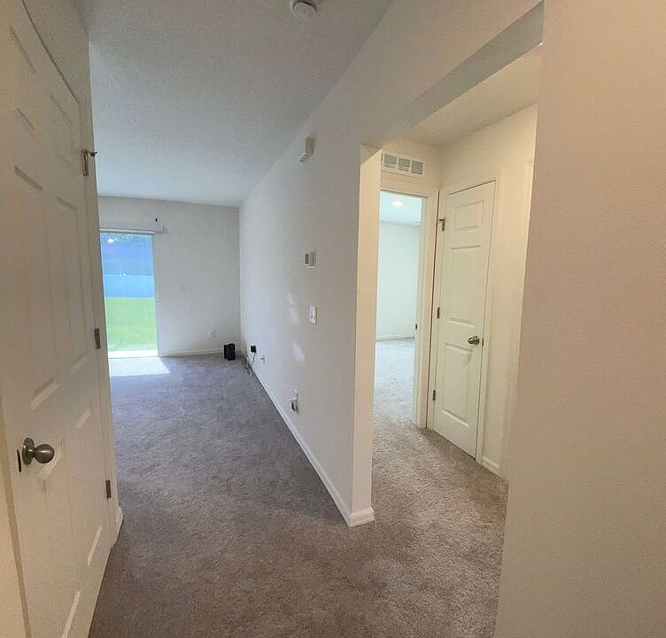 1st image of 1864 Red Bud Cir NW