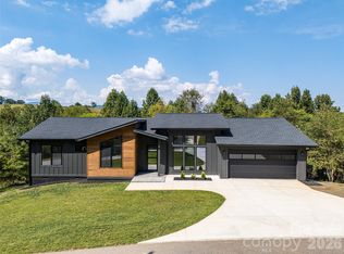 4 Tremorra Trl #17, Leicester, NC 28748