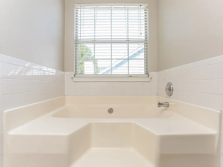 3317 Royal Springs Ct — Photo 11