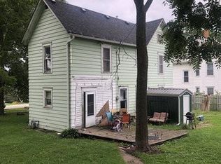 307 S Main St, Orangeville, IL 61060