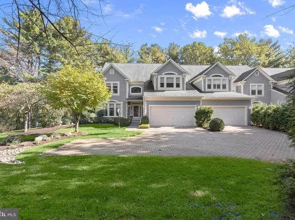 12 Spyglass Ct, Lutherville Timonium, MD 21093