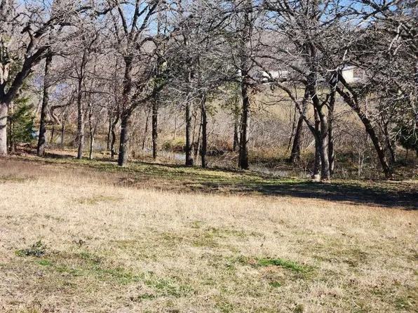 289 Chambers Dr, Alvarado, TX 76009