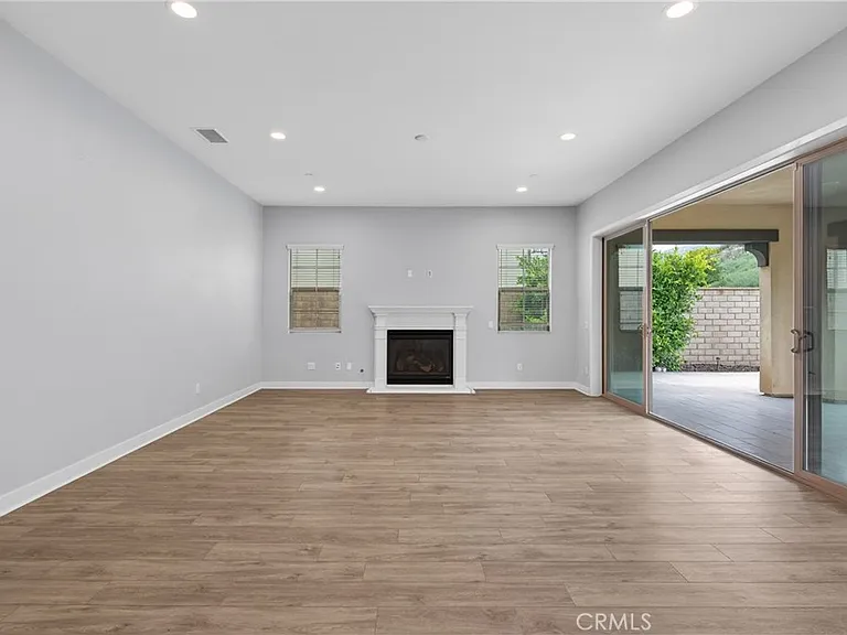 755 E Orange Blossom Way — Photo 24