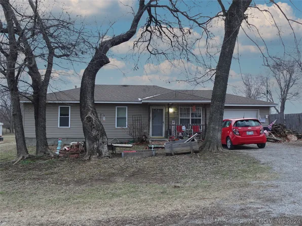 12222 S Maple Ave, Claremore, OK 74017