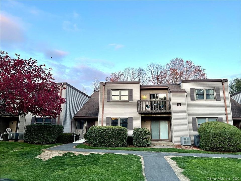 1st image of 1306 Twin Circle Drive #1306